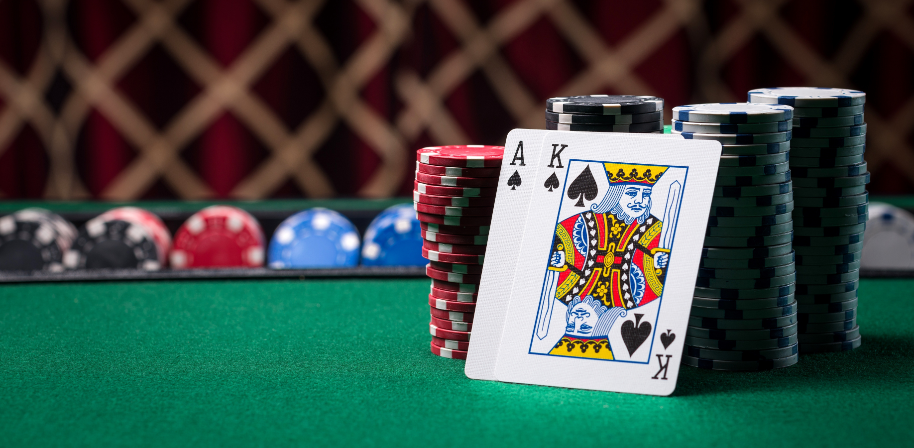 Enjoy the advantages when you start playing the games in the slot machines