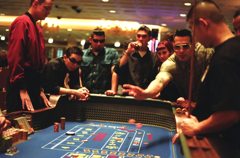 Playing Gambling Games Online – Things to Know